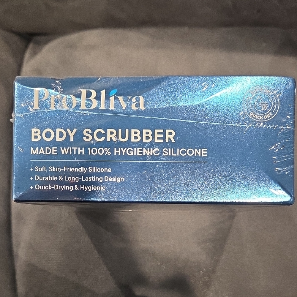 Black Silicone Body Scrubber - Picture 8 of 8